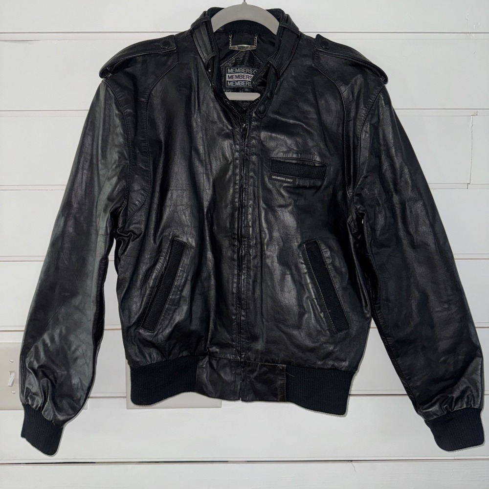Vintage Members Only Motorcycle Racer Black Leather‎ Jacket Coat Size 40 OLA0002